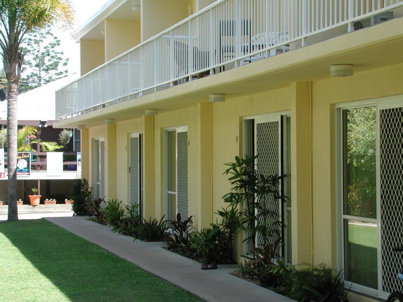Coast Apartments Formally Bayshores Holiday Apartments Nikenbah Eksteriør billede